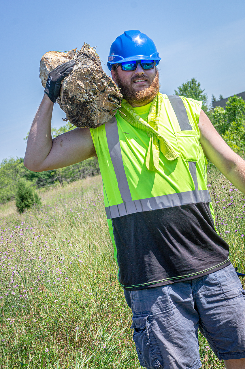 Bullhead Safety® Cooling High-Visibility Anti-Microbial Cooling Towel